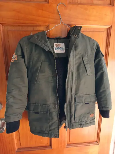 Parka verde acolchada para niños - miniatura 7