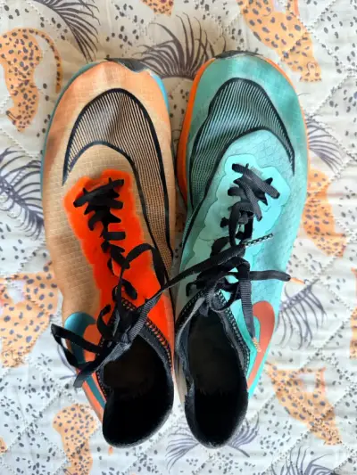 Zapatillas deportivas bicolores - miniatura 2