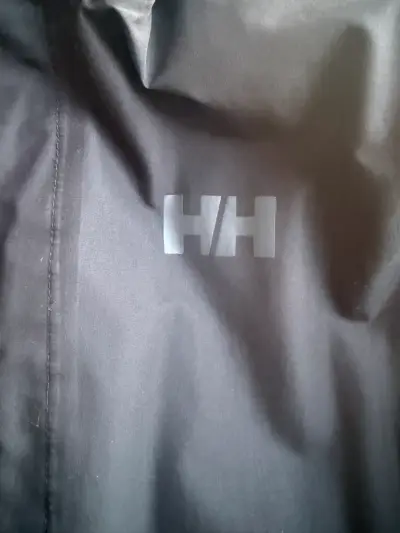 Chaqueta impermeable gris Helly Hansen - miniatura 3