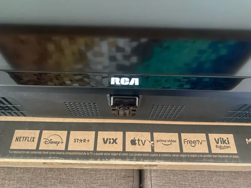 Televisor RCA Roku 32 pulgadas - 6