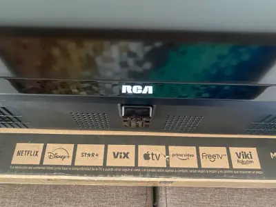 Televisor RCA Roku 32 pulgadas - miniatura 6