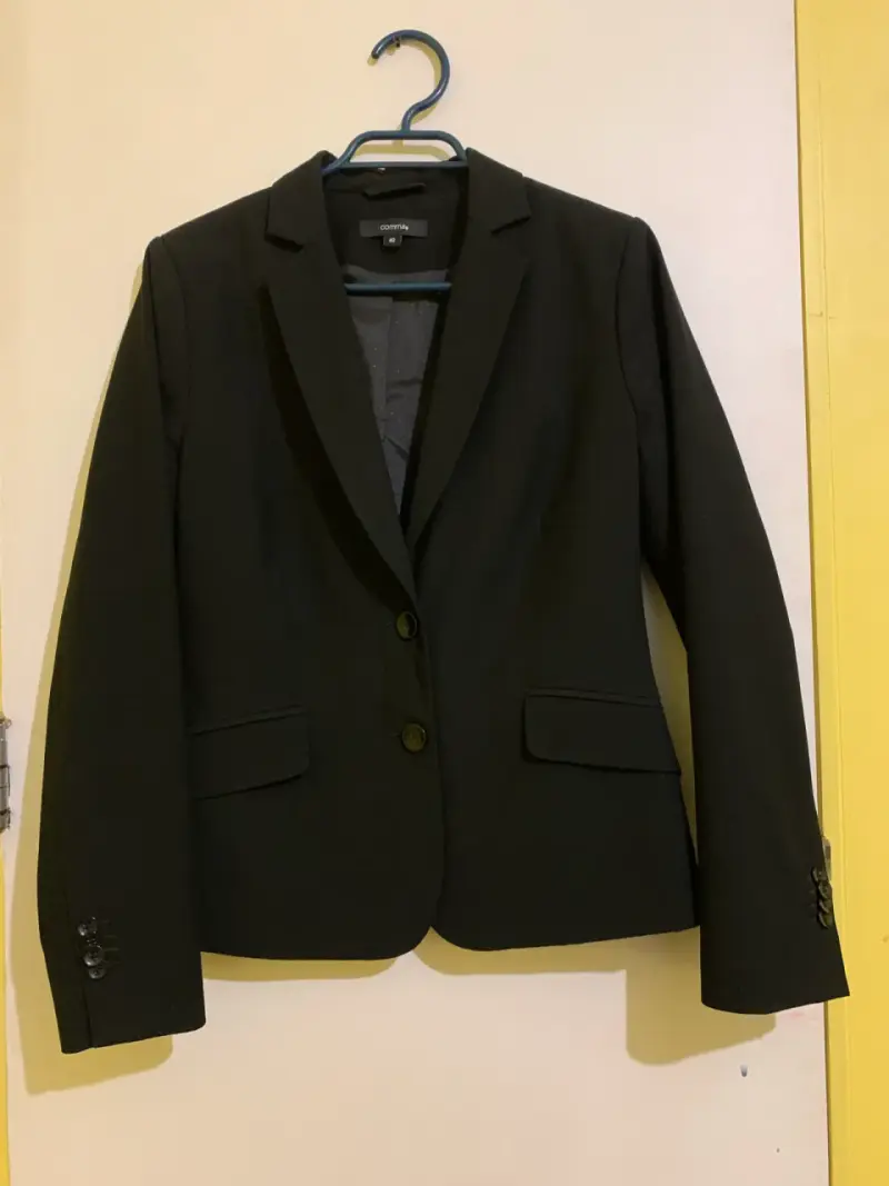 Blazer negro de mujer