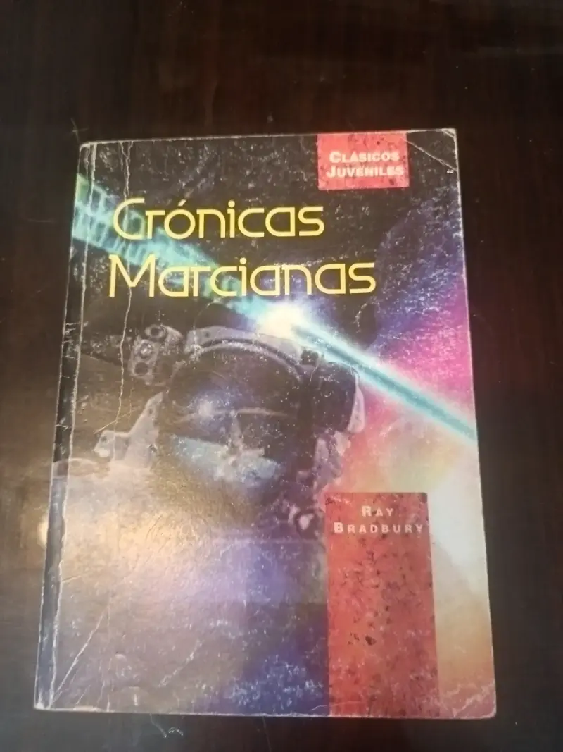 Libro Crónicas Marcianas usado