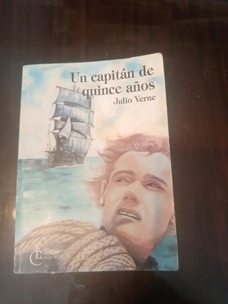 Libro 'Un capitán de quince años'