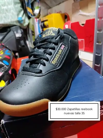 Zapatillas Reebok negras nuevas - miniatura 1