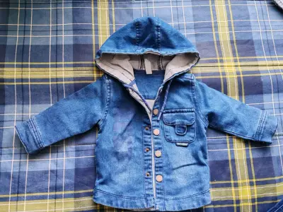 Ropa de bebé nueva - miniatura 1