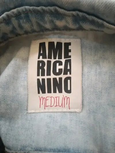 Chaqueta de mezclilla clara - miniatura 3