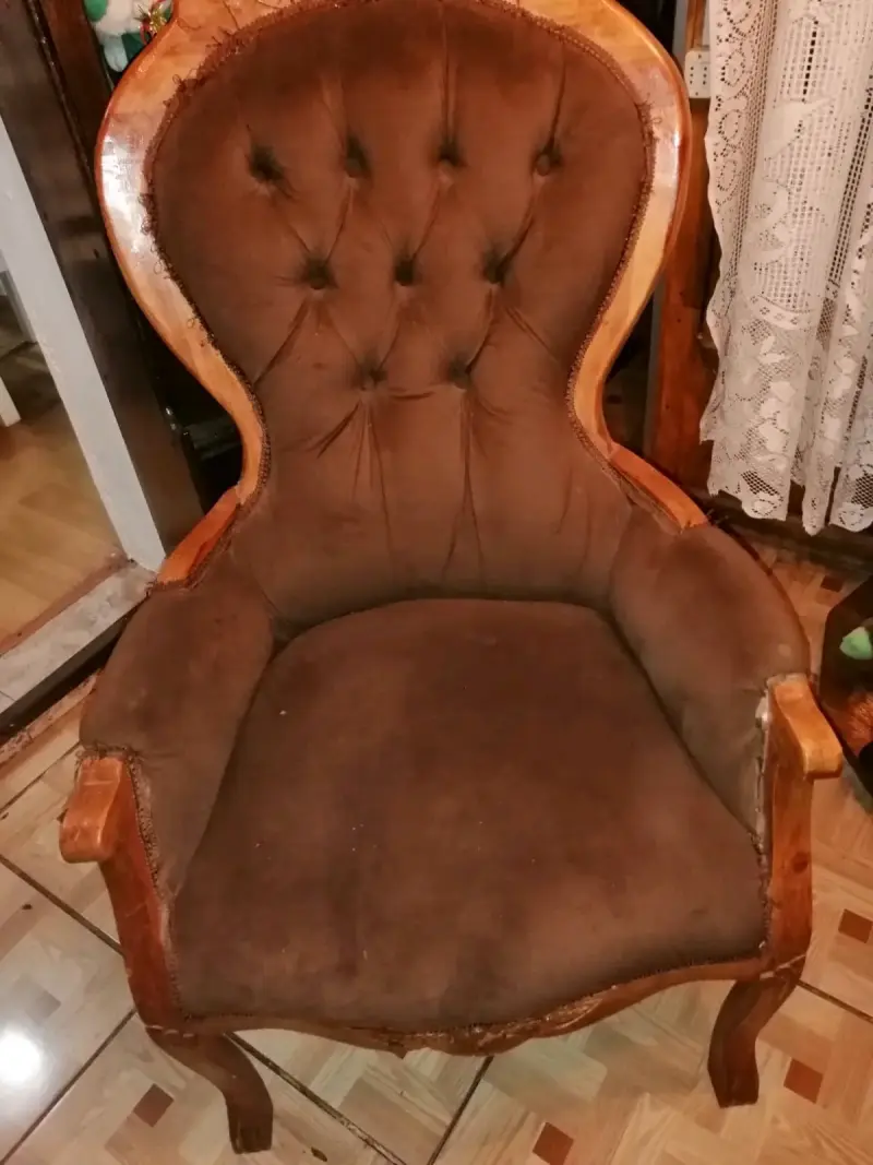 Sofá y sillón café oscuro - 2