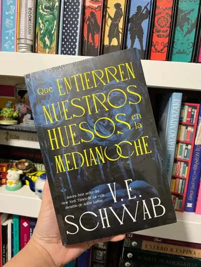 Libro 'Que entierren nuestros huesos' - miniatura 1