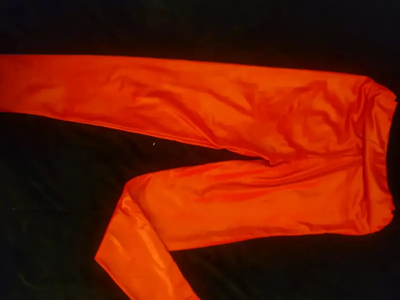 Leggins sintéticos rojos - 2