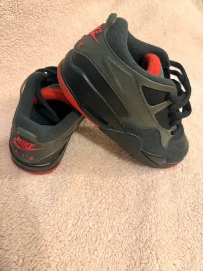 Zapatillas deportivas Nike negras - miniatura 1