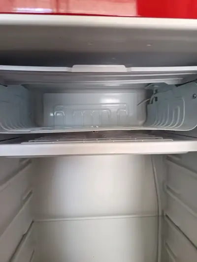 Refrigerador rojo Libero - miniatura 4
