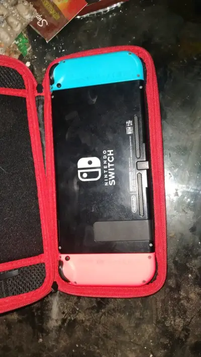 Nintendo switch V1 - miniatura 3