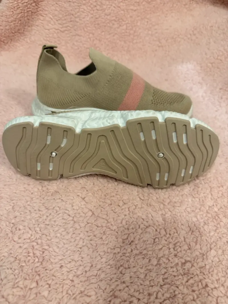 Zapatillas deportivas beige con rosa - 2