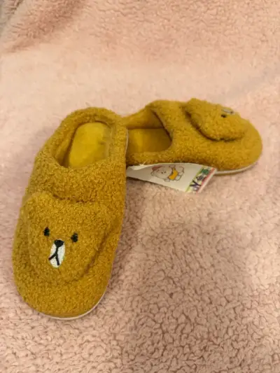 Pantuflas amarillas peluche oso - miniatura 1