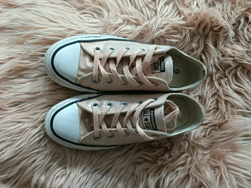 Zapatillas rosas brillantes Converse - 4