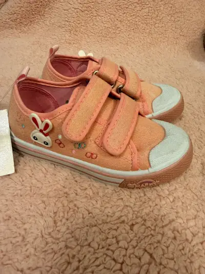 Zapatillas infantiles con velcro - miniatura 1