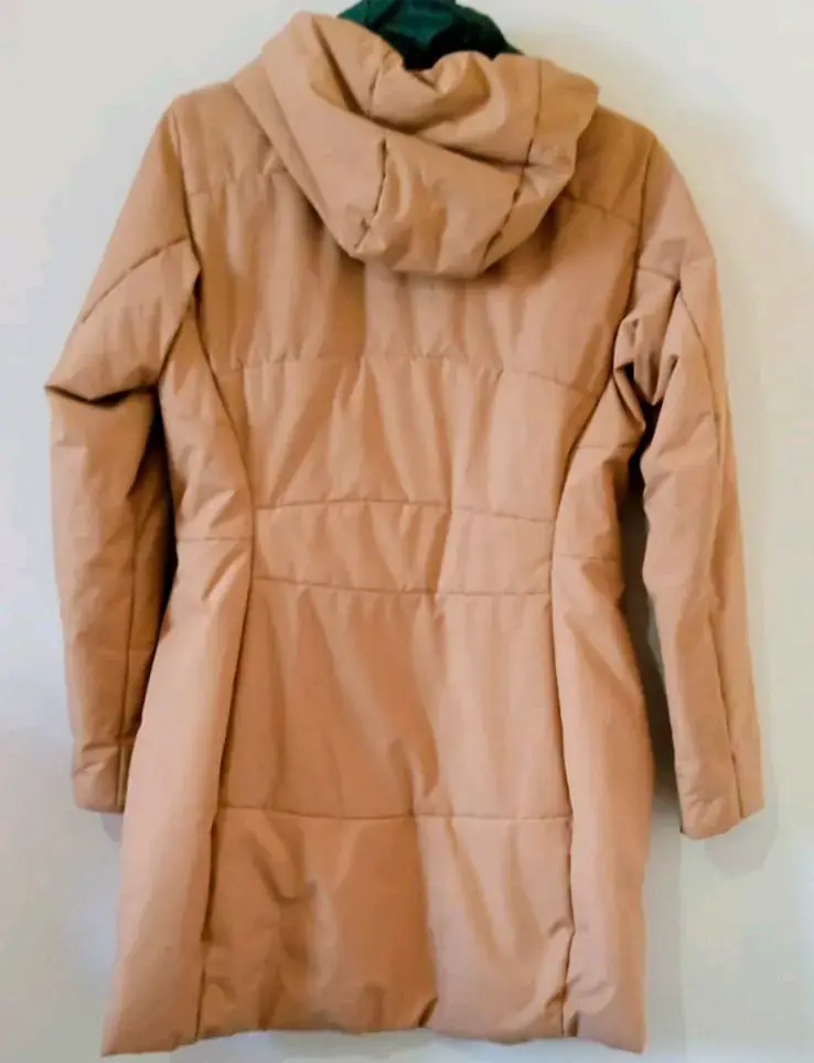 Chaqueta beige de mujer - 4