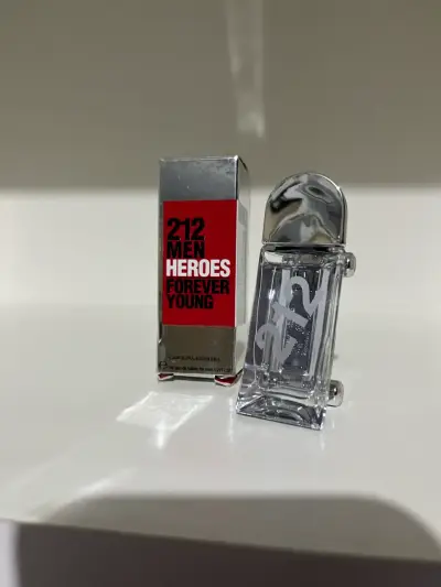 miniatura  212 Men Heroes 7ml - miniatura 1