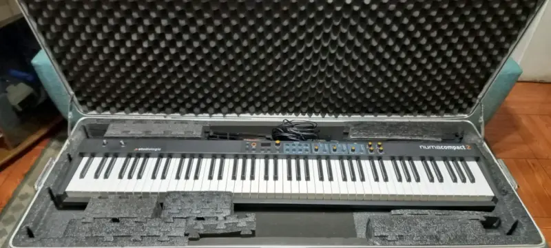 Stage Piano Studiologic Numacompact 2 - 5