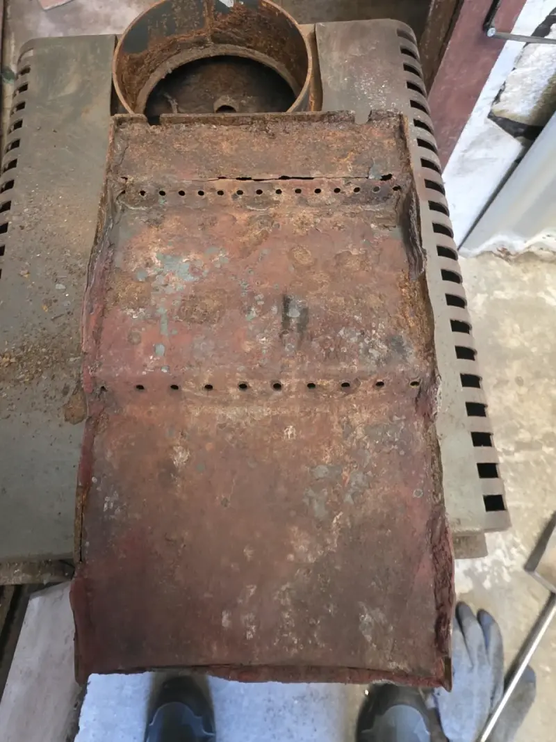 Estufa a leña Bosch usada - 3