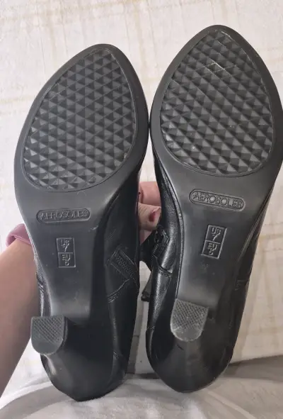 Botines negros - miniatura 3