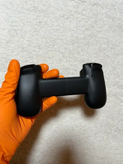 Control negro para iPhone Backbone - miniatura 2