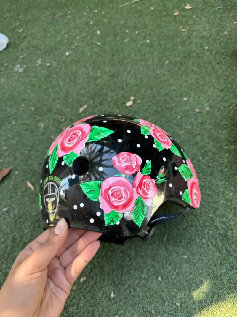 Casco negro de mujer - 3
