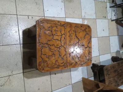 Mesa de madera rústica - miniatura 4