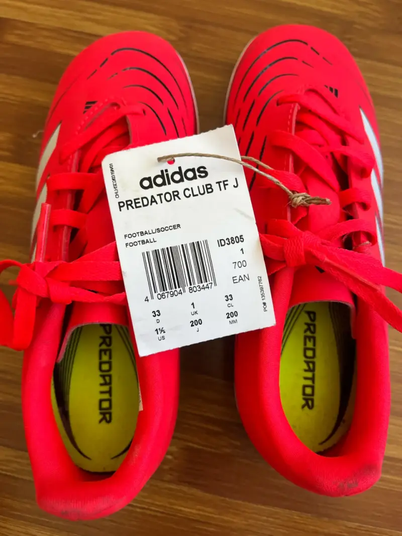 Zapatillas de fútbol Adidas nuevas talla 33 - 2