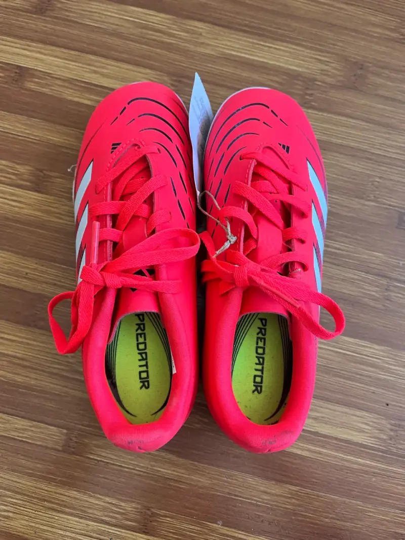 Zapatillas de fútbol Adidas nuevas talla 33 - 4