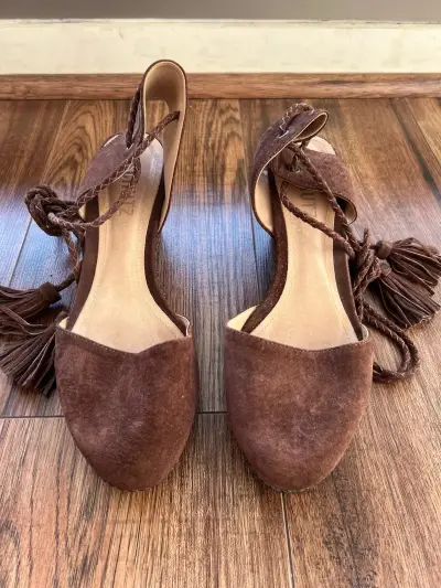 Zapatos de gamuza marrón - miniatura 1