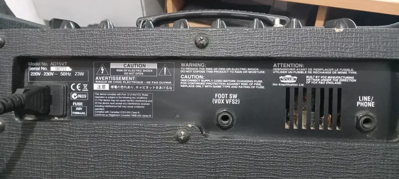Amplificador VOX Valvetronix usado - 6