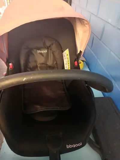 Silla de auto con capota rosa - miniatura 2