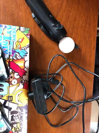 PlayStation 3 + PSMove + 5 Juegos - miniatura 4