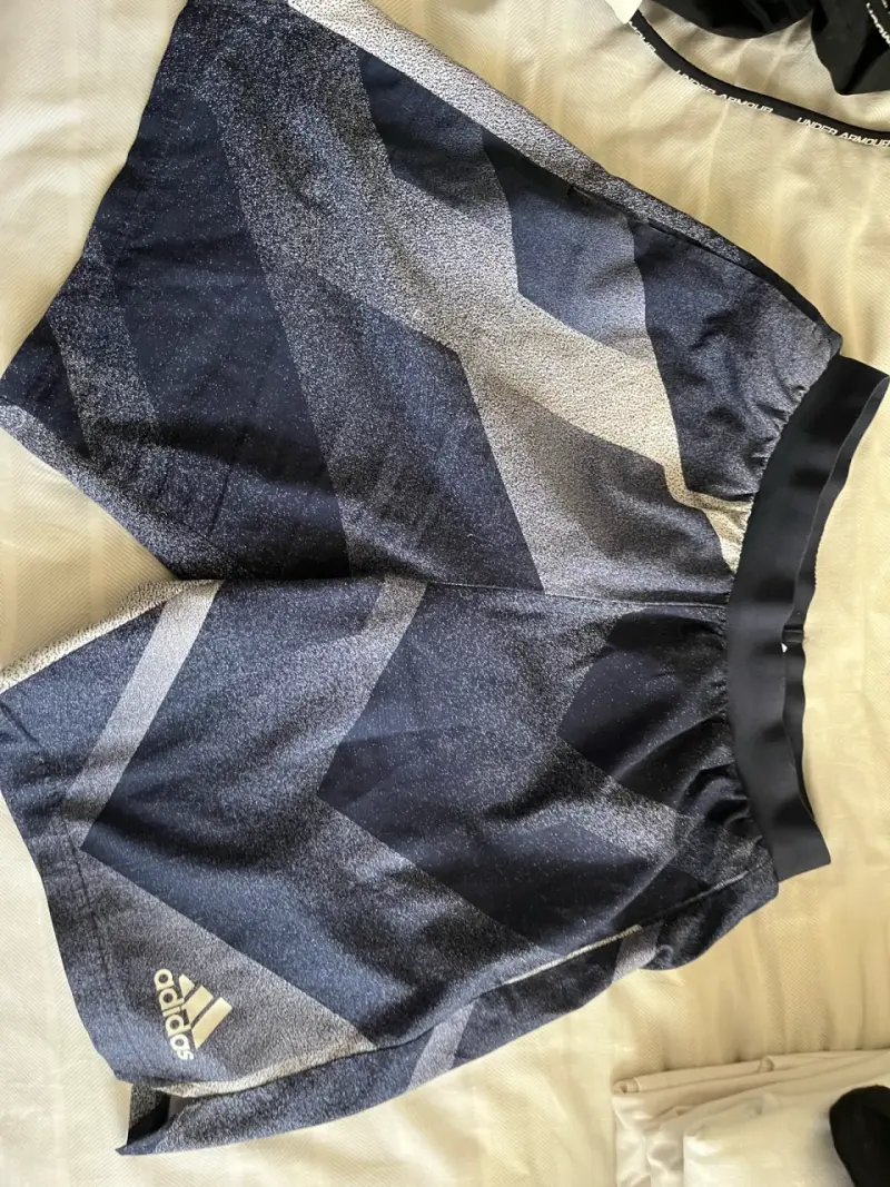 Short deportivo Adidas M - 4