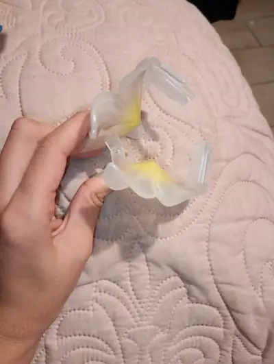 Flor decorativa de plástico - miniatura 2