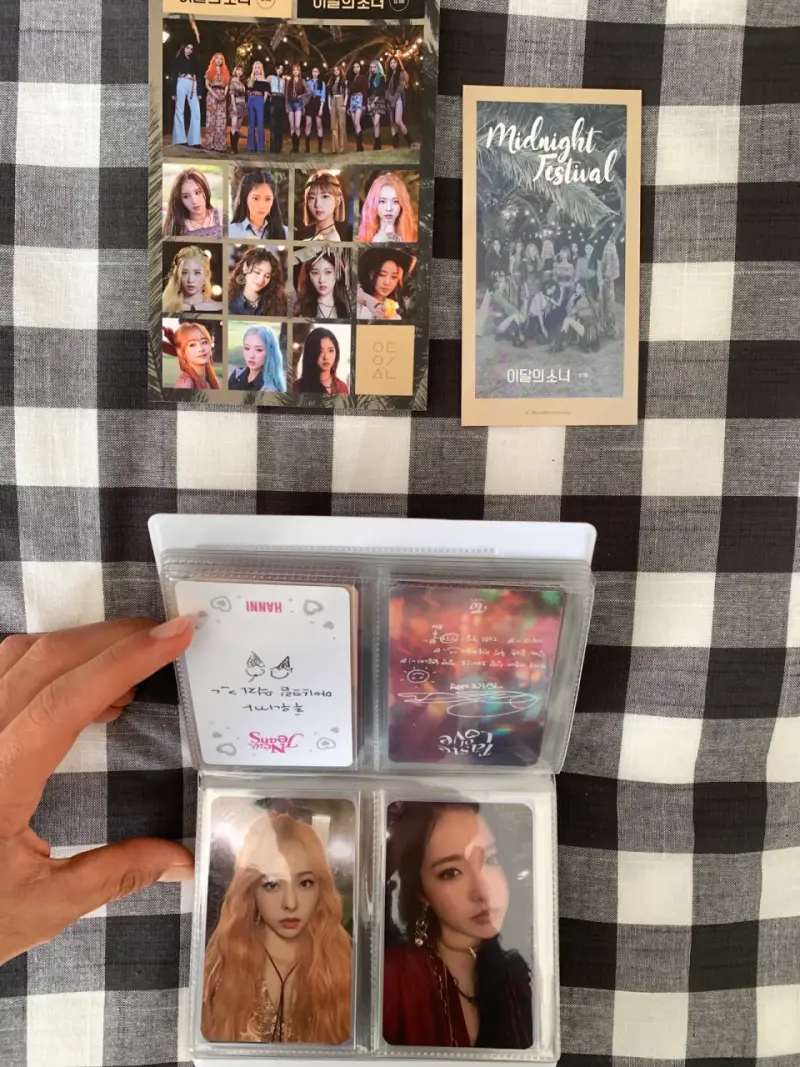 Álbum de Loona 12:00 - 3
