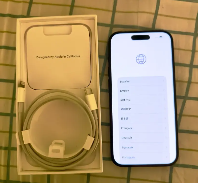 iPhone 14 Pro - 2