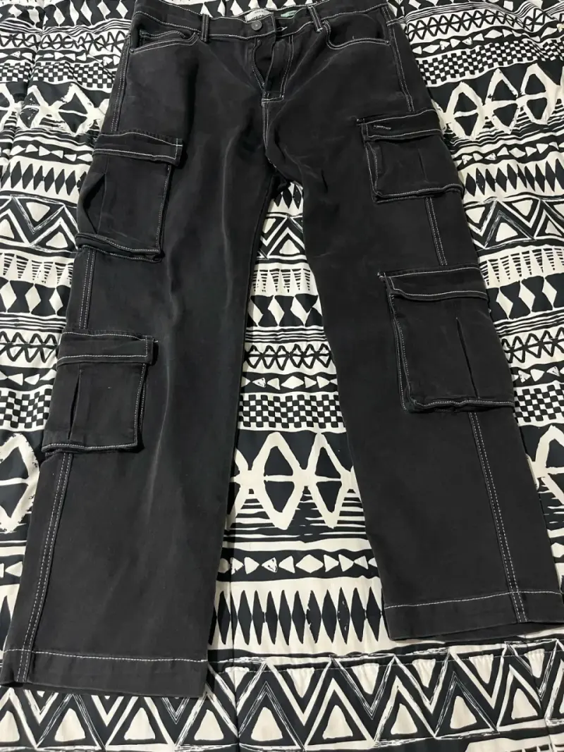Pantalones cargo negros americanino talla 46
