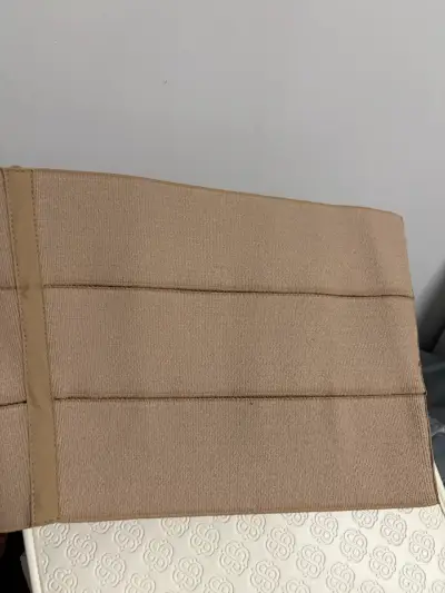 Faja beige deformadora - miniatura 2