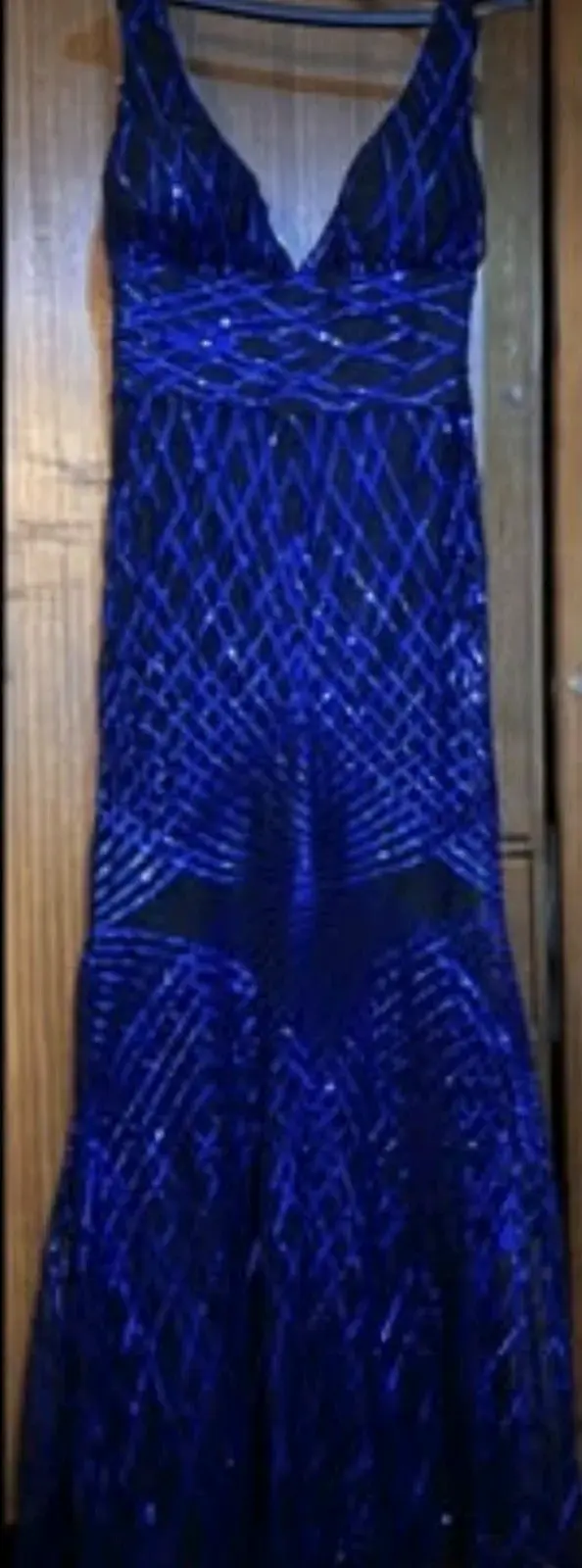 Vestido de gala azul elegante - 4