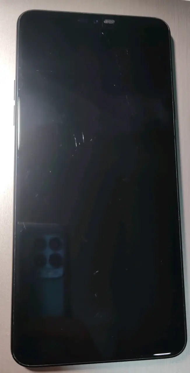 Smartphone LG G7 Fit Aurora black (usado) - 6