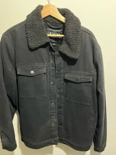Chaqueta negra L con cuello de lana - miniatura 3