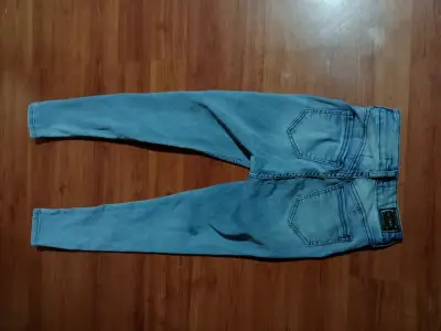 Jeans de marca - miniatura 2