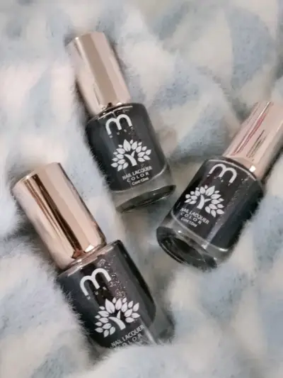 Set de dos esmaltes negros brillantes - miniatura 1