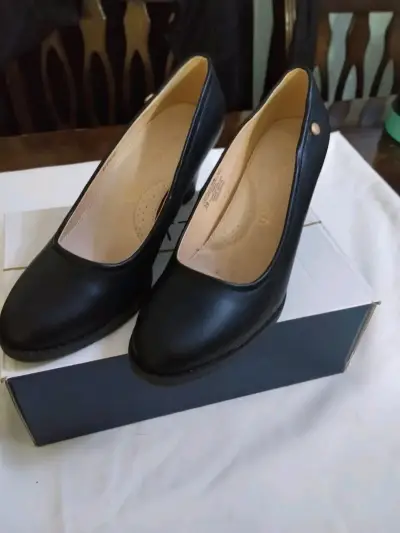 Zapatos negros de tacón Marittimo - miniatura 2