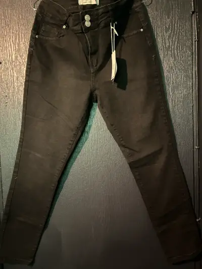 Jeans negros de tiro alto - miniatura 1