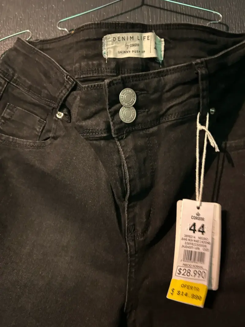 Jeans negros de tiro alto - 3