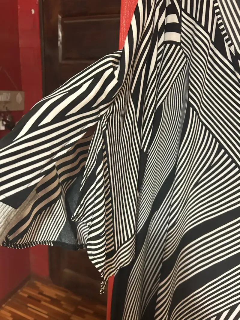Vestido de rayas blanco y negro - 3